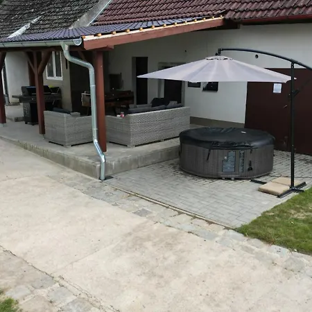 Ubytovani Spolsky Dvur Dom wakacyjny *