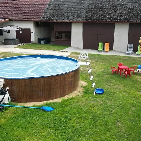 Klid A Pohoda V Moderně Vybaveném Statku Hébergement de vacances *